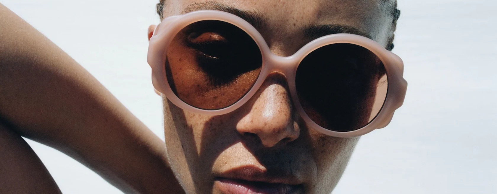 #htmlcaption1 main slider